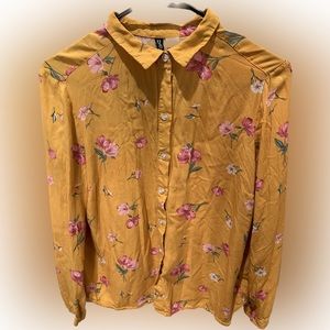 H&M yellow and pink button down shirt